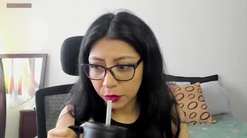 Snapshot of valentinax_love chatting on 07-19-26, 08:34 Valentina online show from 07-19-26, 08:34