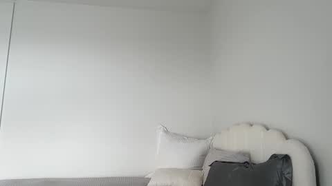 Valentina online show from 09-12-25, 12:00