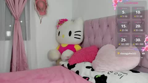 Snapshot of valentine_sweety chatting on 05-16-26, 01:02 Valentine online show from 05-16-26, 01:02