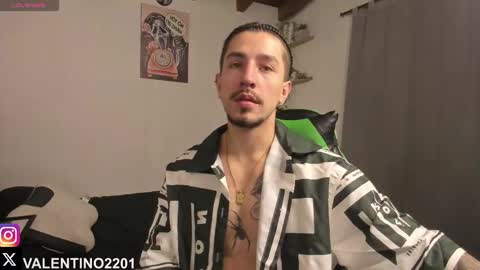 Snapshot of valentino2201 chatting on 09-14-25, 11:15 valentino online show from 09-14-25, 11:15