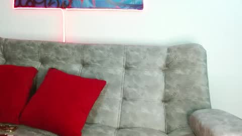 Nick online show from 11-19-25, 12:38