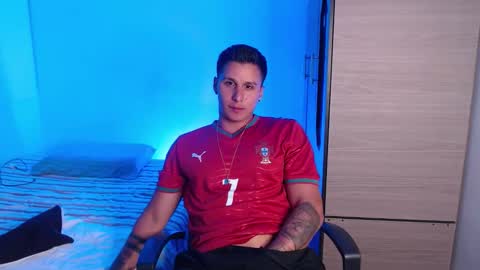 VALENTINO online show from 03-24-26, 11:43