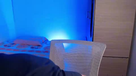 VALENTINO online show from 04-13-26, 12:27