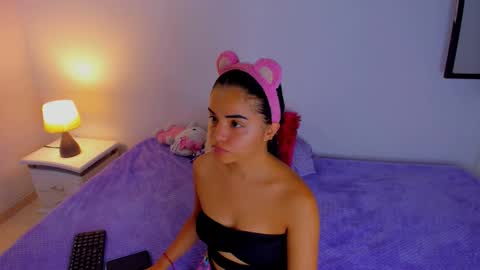 valeri_10 online show from 11-10-25, 05:17