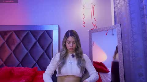 Snapshot of valeria_castellano_ chatting on 02-17-26, 12:34 valeria online show from 02-17-26, 12:34