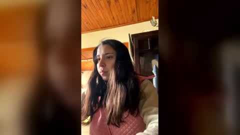 Snapshot of valeria_feroz chatting on 05-22-26, 02:44 valeria_feroz online show from 05-22-26, 02:44