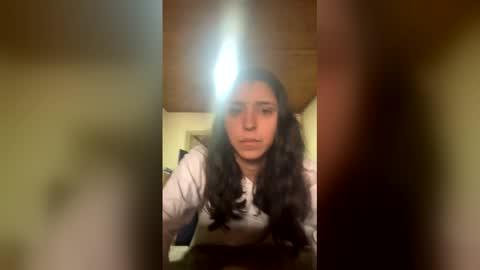 Snapshot of valeria_feroz chatting on 05-29-26, 01:42 valeria_feroz online show from 05-29-26, 01:42