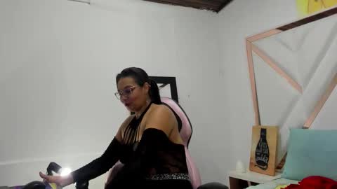 valeria_gil_ online show from 02-02-26, 03:16