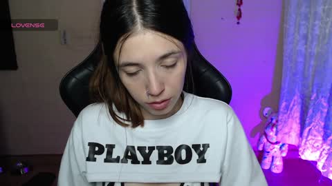 Snapshot of valeria_mendozza chatting on 12-04-24, 07:39 online show from 12-04-24, 07:39