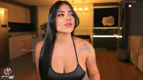 valeria_orozco online show from 12-07-24, 11:23
