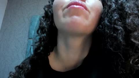 Valeria online show from 11-28-25, 01:58