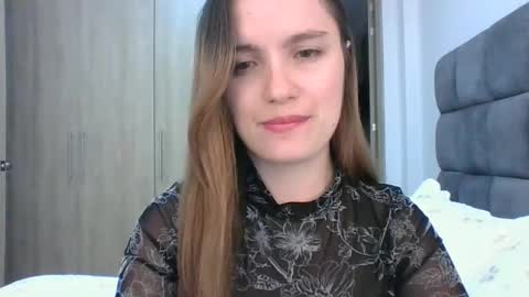 valeriafrannco online show from 03-11-25, 11:48