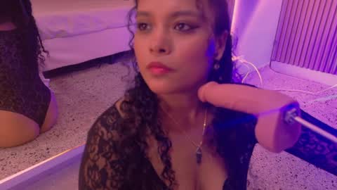 Snapshot of valeriajolie chatting on 04-09-26, 02:44 Valeria online show from 04-09-26, 02:44