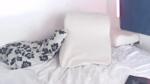 Valeria  online show from 01-02-25, 08:57