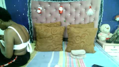 La valerie26 online show from 12-20-25, 12:45