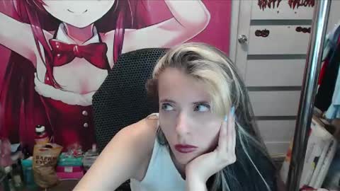 ValeriaXKiss online show from 06-03-26, 04:12