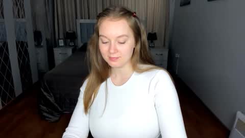 ValeriCherry online show from 06-04-26, 12:33