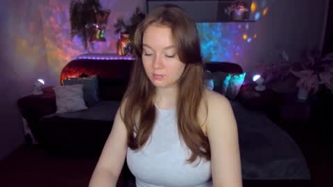 ValeriCherry online show from 06-17-26, 04:37