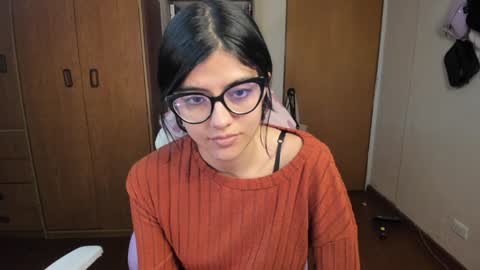 Snapshot of valerie__sky chatting on 01-29-25, 03:01 Val online show from 01-29-25, 03:01