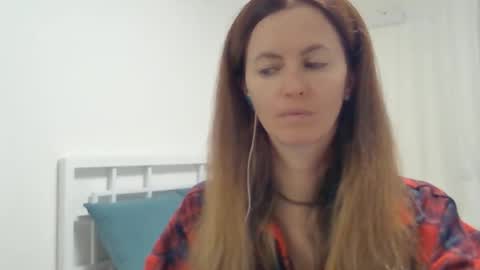 valerie_rose777 online show from 10-17-25, 08:22