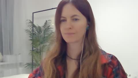 valerie_rose777 online show from 01-16-26, 08:13