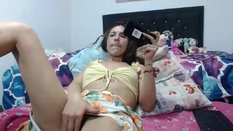 Snapshot of valerie_rousse chatting on 02-23-25, 04:07 valerie_rousse online show from 02-23-25, 04:07