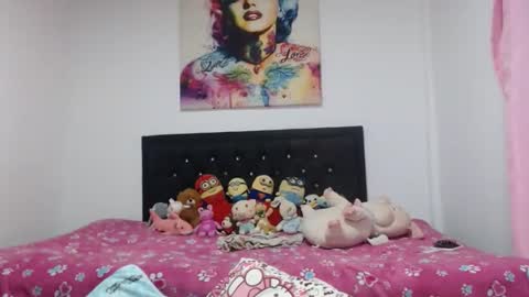 Snapshot of valerie_rousse chatting on 02-25-25, 05:19 valerie_rousse online show from 02-25-25, 05:19