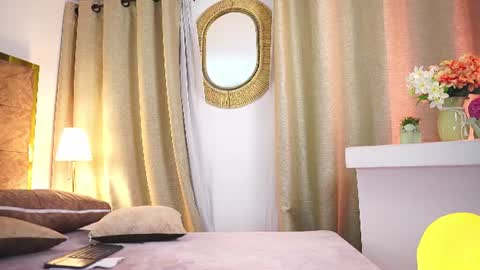 Snapshot of valeriebony chatting on 06-30-26, 04:13 Valerie Style3 online show from 06-30-26, 04:13