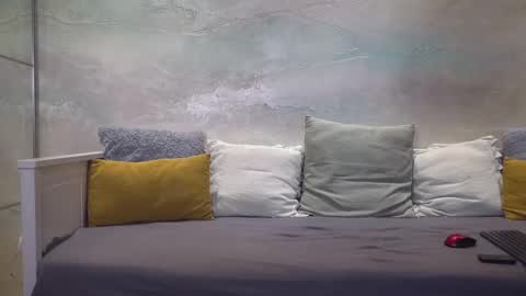 Snapshot of valeriecoy chatting on 03-11-25, 10:20 Valerie online show from 03-11-25, 10:20