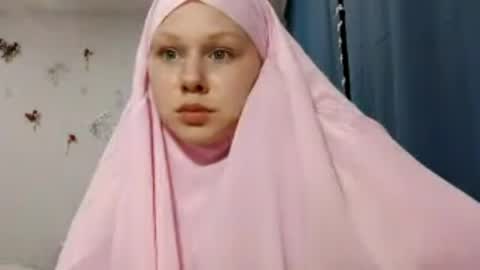 Mira online show from 04-10-26, 02:44