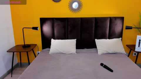 Hot  Valerie online show from 11-30-25, 01:31