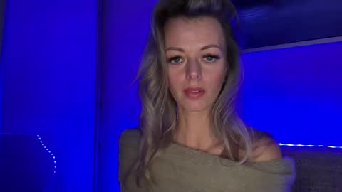 Valerie  online show from 12-05-25, 09:00