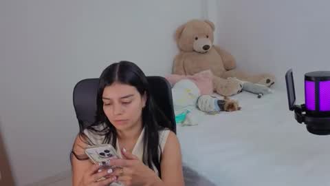 Juli C online show from 11-27-25, 01:51