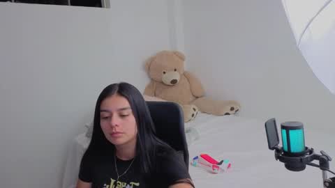 Juli C online show from 04-04-26, 02:21