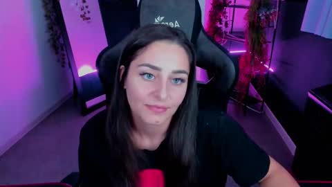 Valerie online show from 10-28-25, 05:37