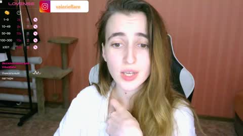 Snapshot of valeritiio chatting on 12-09-24, 05:19 valeritiio online show from 12-09-24, 05:19