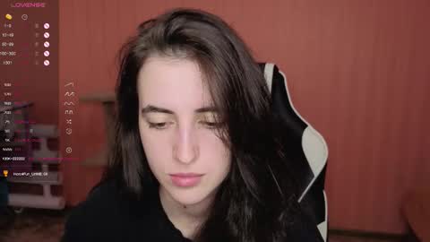 Snapshot of valeritiio chatting on 10-12-25, 03:05 valeritiio online show from 10-12-25, 03:05