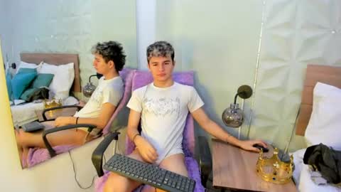V A L E R I U S  online show from 06-23-26, 12:52
