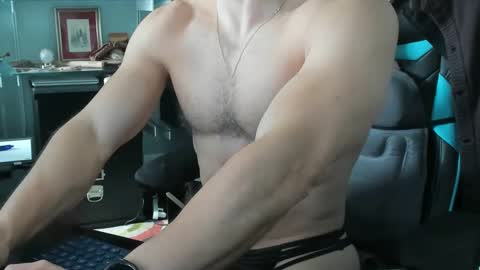athletic ass muscles underwear smooth cock online show from 02-20-25, 07:30
