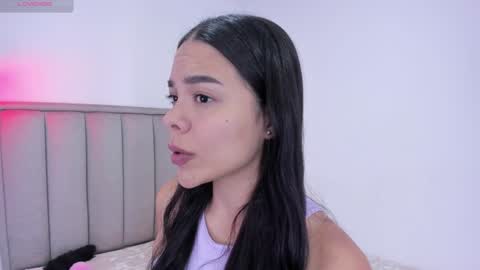 Cris  online show from 01-13-25, 03:23