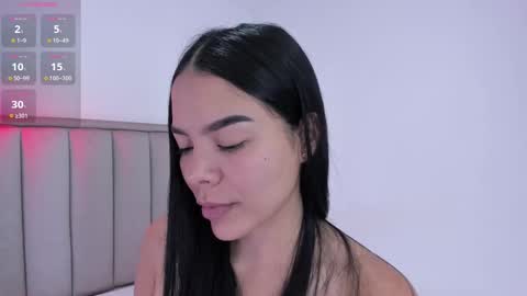 Cris  online show from 09-15-25, 04:07