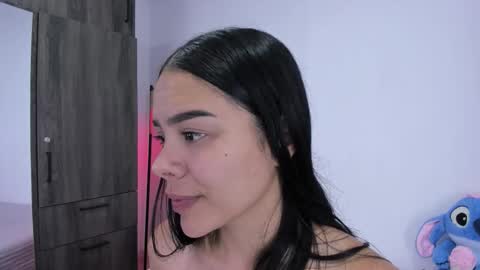 Cris  online show from 02-15-26, 09:44