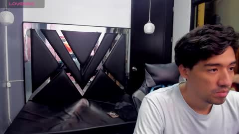 Snapshot of valery_and_dani chatting on 01-11-25, 08:32 valery_and_dani online show from 01-11-25, 08:32