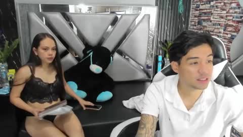 Snapshot of valery_and_dani chatting on 01-23-25, 10:32 valery_and_dani online show from 01-23-25, 10:32