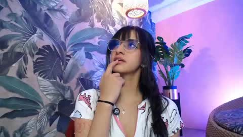 Snapshot of valery_blush chatting on 04-27-26, 04:21 valery_blush online show from 04-27-26, 04:21