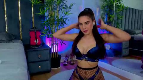 Snapshot of valery_evann chatting on 06-16-26, 06:21 Valery online show from 06-16-26, 06:21