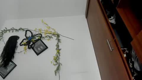 Snapshot of valery_honey_ chatting on 07-25-26, 06:16 valery_honey_ online show from 07-25-26, 06:16