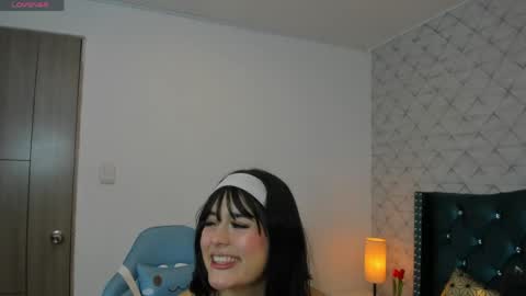 Snapshot of valery_jame chatting on 04-28-26, 02:27 Valery online show from 04-28-26, 02:27