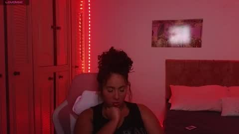 valery_lovex_ online show from 02-11-26, 02:49