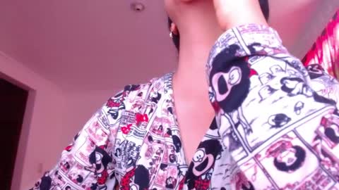 Snapshot of valery_meer_ chatting on 05-22-26, 12:00 Valeria online show from 05-22-26, 12:00